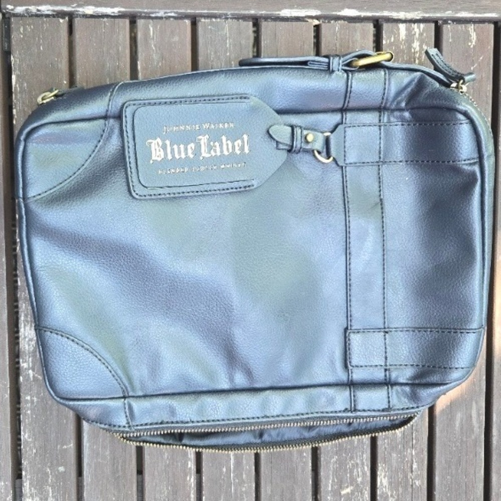 Johnnie Walker Blue Label Bill Amberg Leather Travel Case Bag Collector Promo